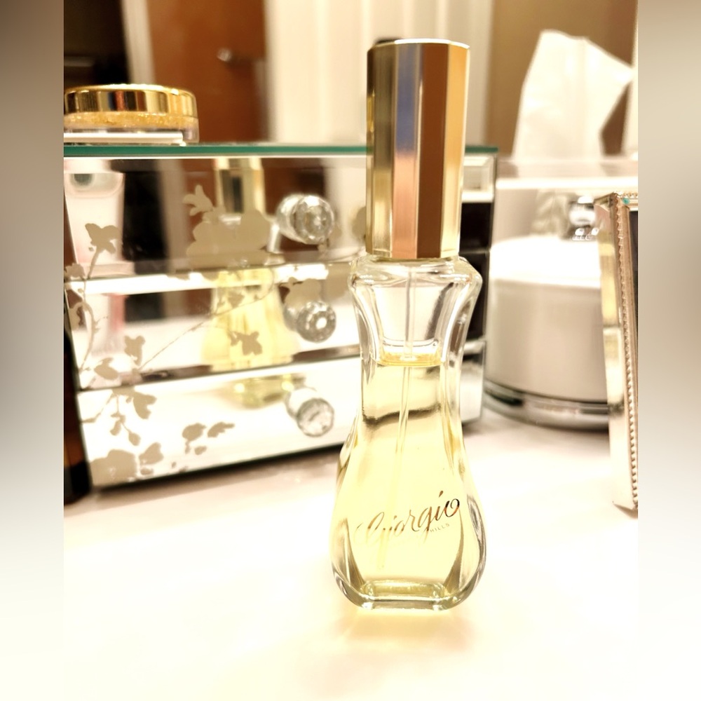 Giorgio Beverly Hills Perfume